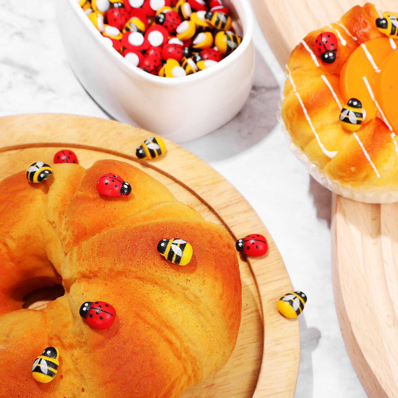 Craft Embellishment - 400Pcs Wooden Bee Ladybug Stickers Colorful