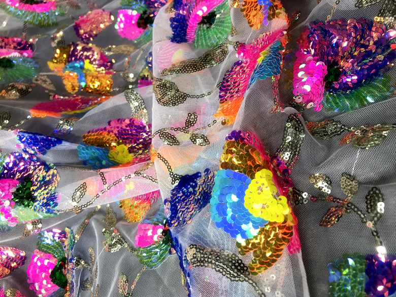 Colorful Crystal Sequins Flowe - مراجعة Crystal Mesh Fabric وسعره