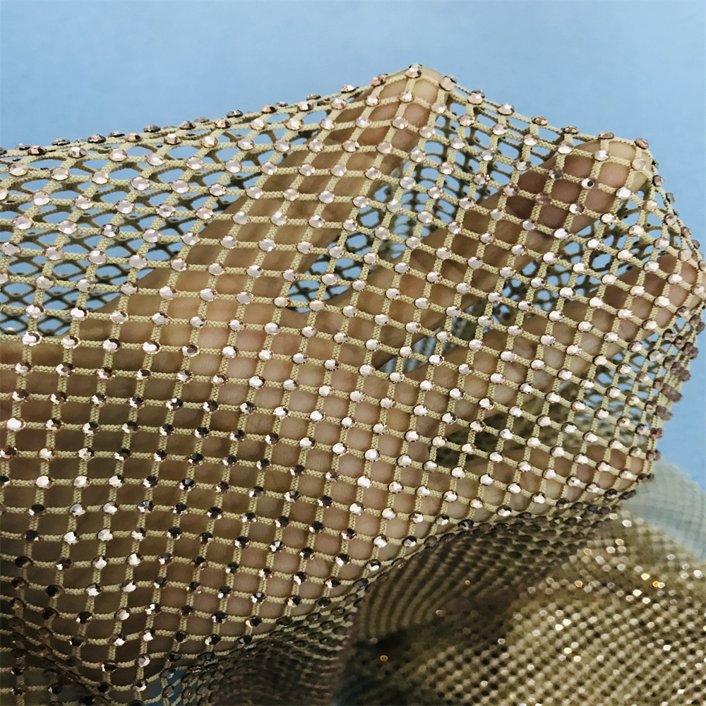 Chunky Glitter Blue Yellow Gla - مراجعة Crystal Mesh Fabric وسعره