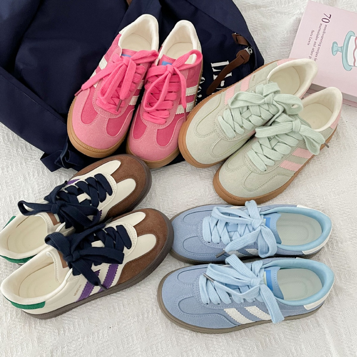 Vintage-style sneakers for wom - مراجعة Guipure Lace Panel وسعره