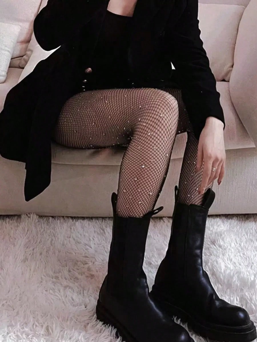 Women's Sheer Rhinestone Fishn - مراجعة Crystal Mesh Fabric وسعره