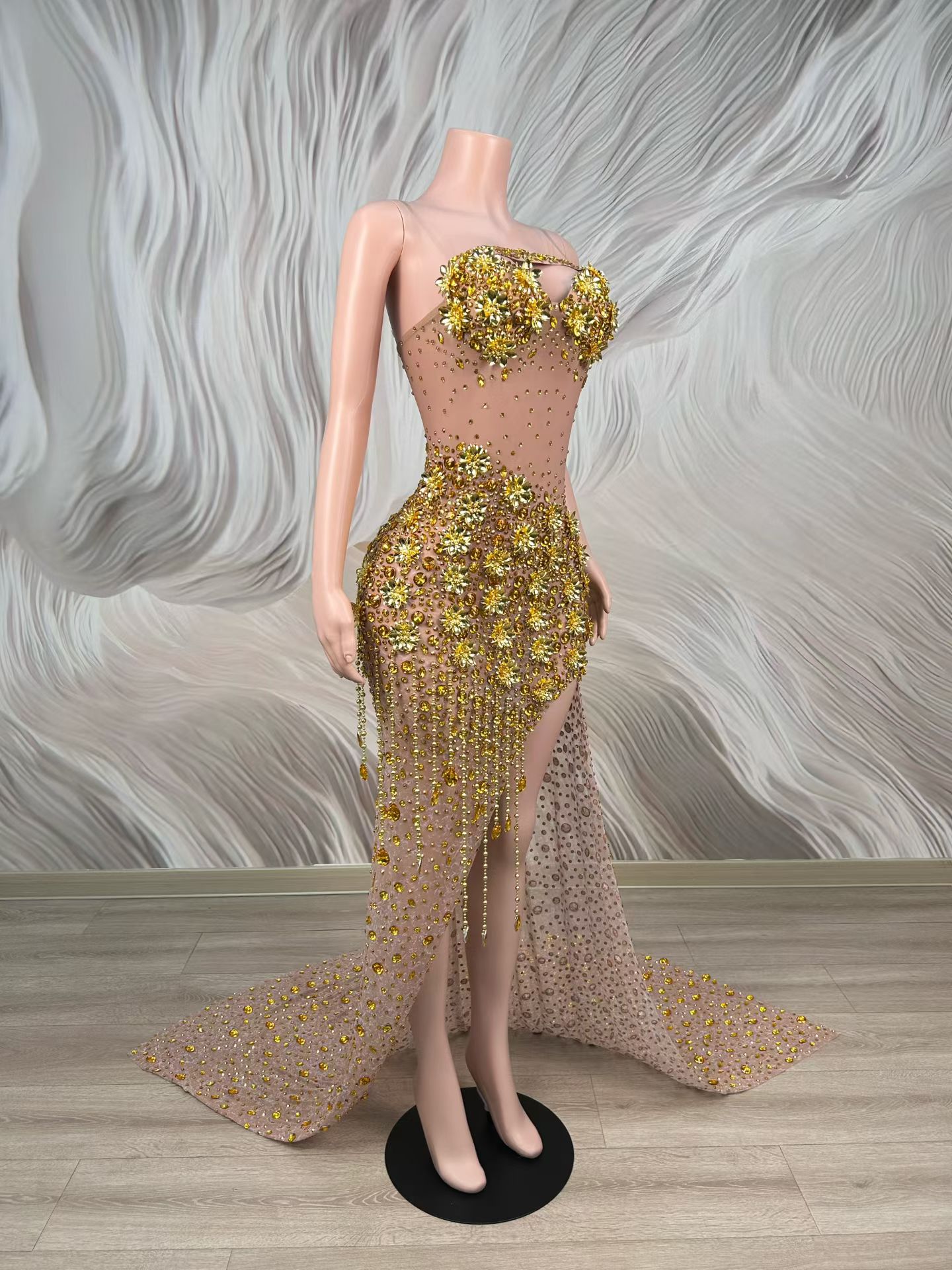 Zanhua Luxury Golden Crystal E - مراجعة Embellish Knit وسعره