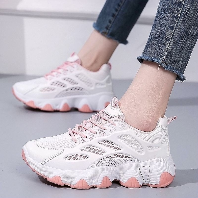 Breathable Mesh Chunky Sneaker - مراجعة Guipure Lace Panel وسعره