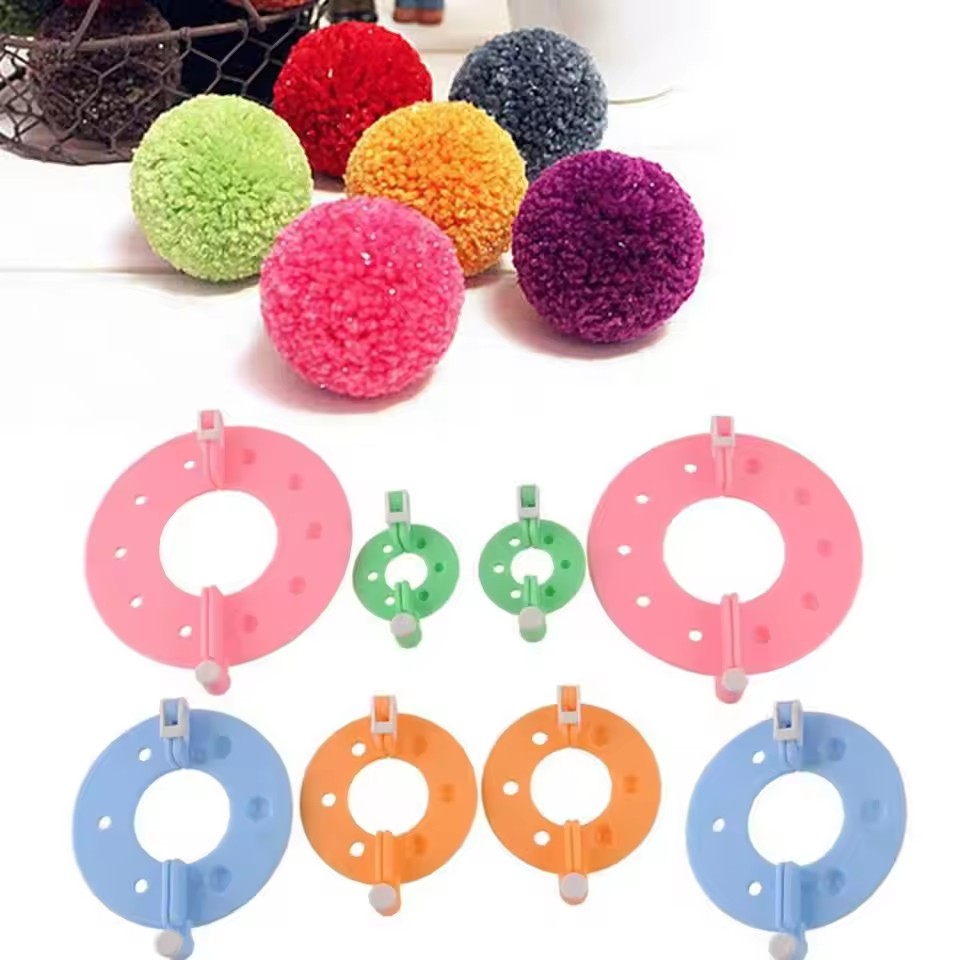 8PCS 4 Sizes Fluff Ball Weaver - مراجعة Pom Pom Maker Tool وسعره