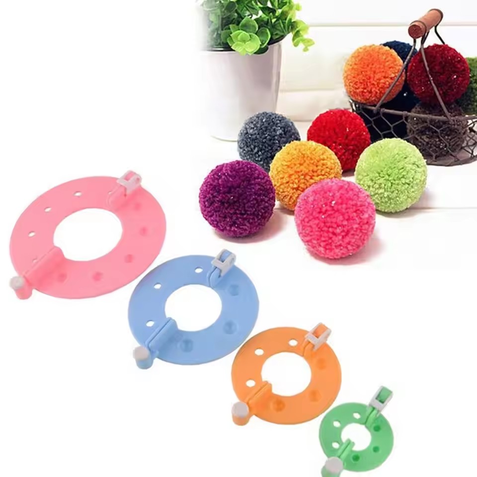 8PCS 4 Sizes Fluff Ball Weaver - مراجعة Pom Pom Maker Tool وسعره