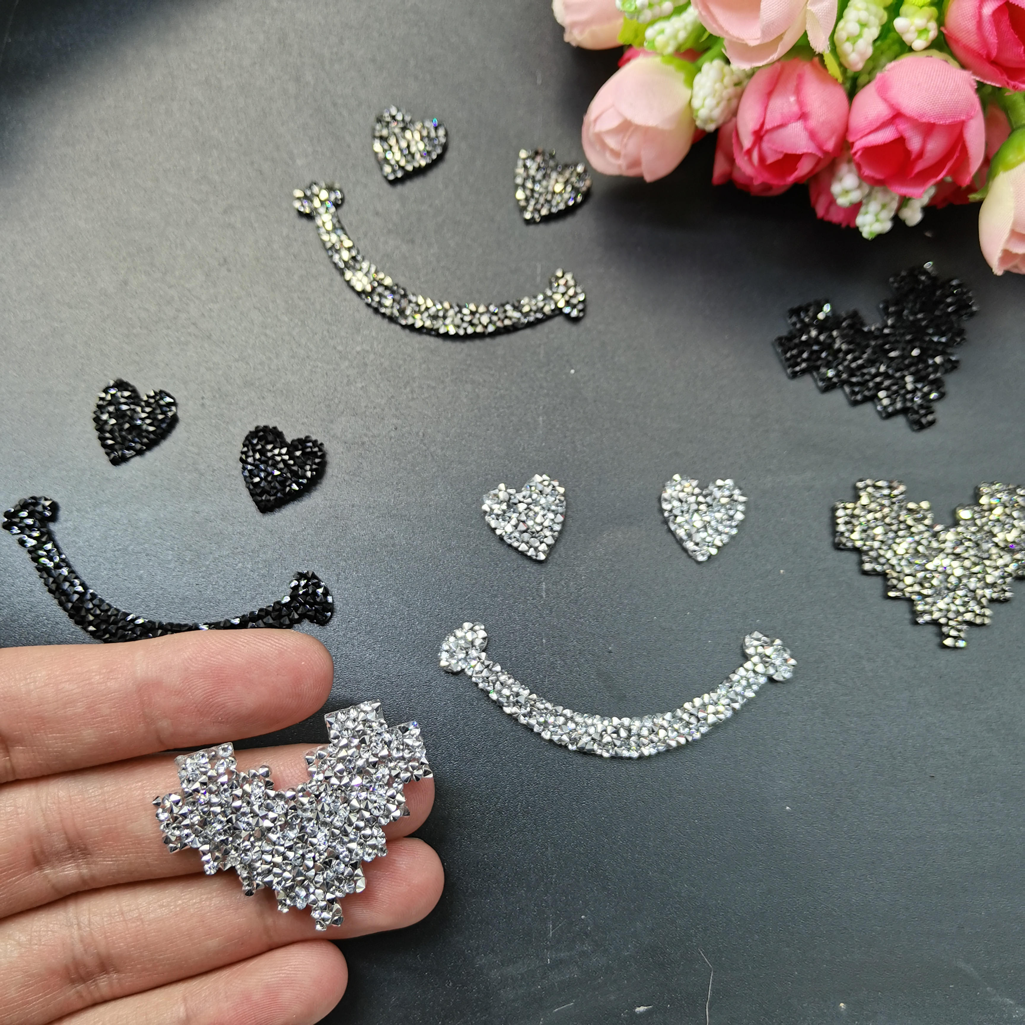 New 3colors Glitter Heart Smil - مراجعة Hotfix Rhinestone Sheet وسعره