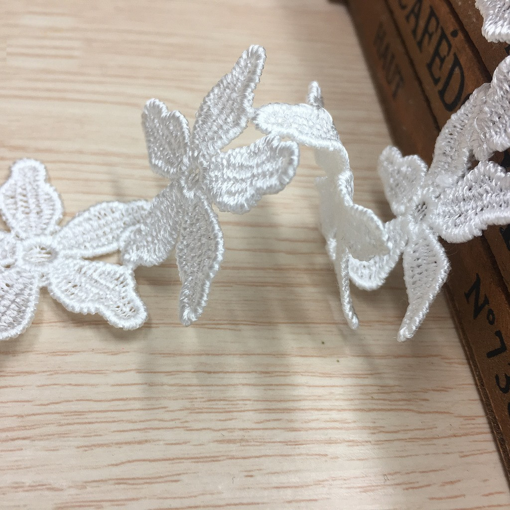 Embroidered Five-leaf Flower O - مراجعة Lace Ribbon Trim وسعره