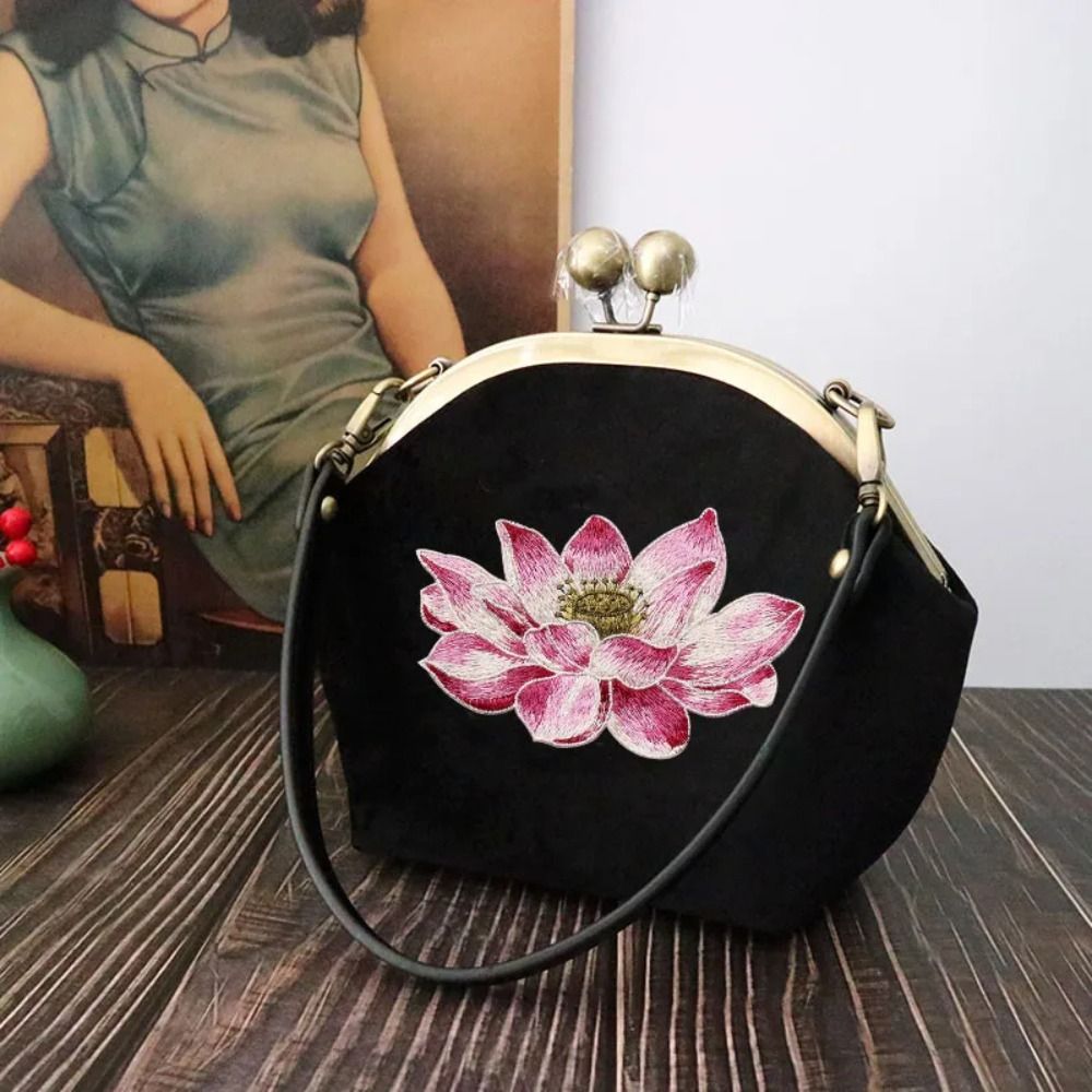 Soft Lotus Flower Patch Embroi - مراجعة Applique Patch Flower وسعره