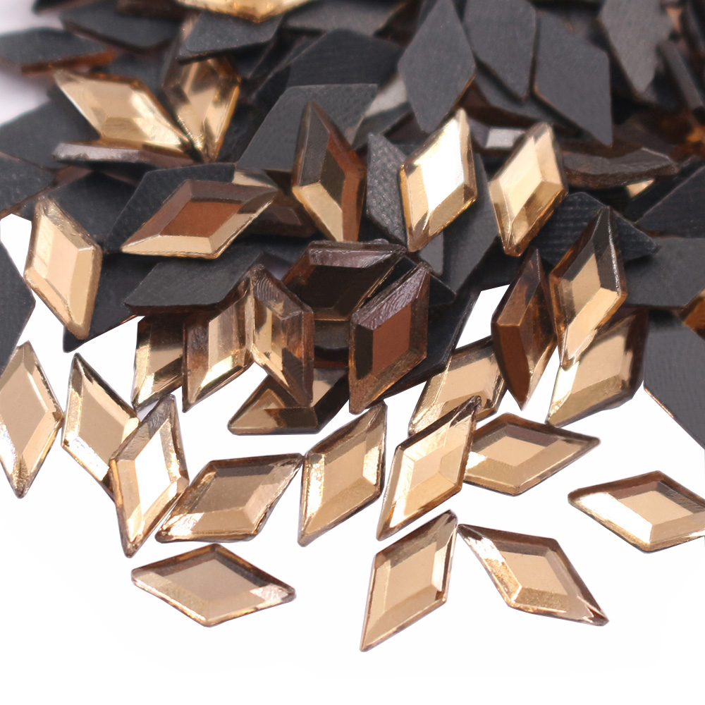 200PCS Strip Glue-back Hotfix  - مراجعة Hotfix Rhinestone Sheet وسعره