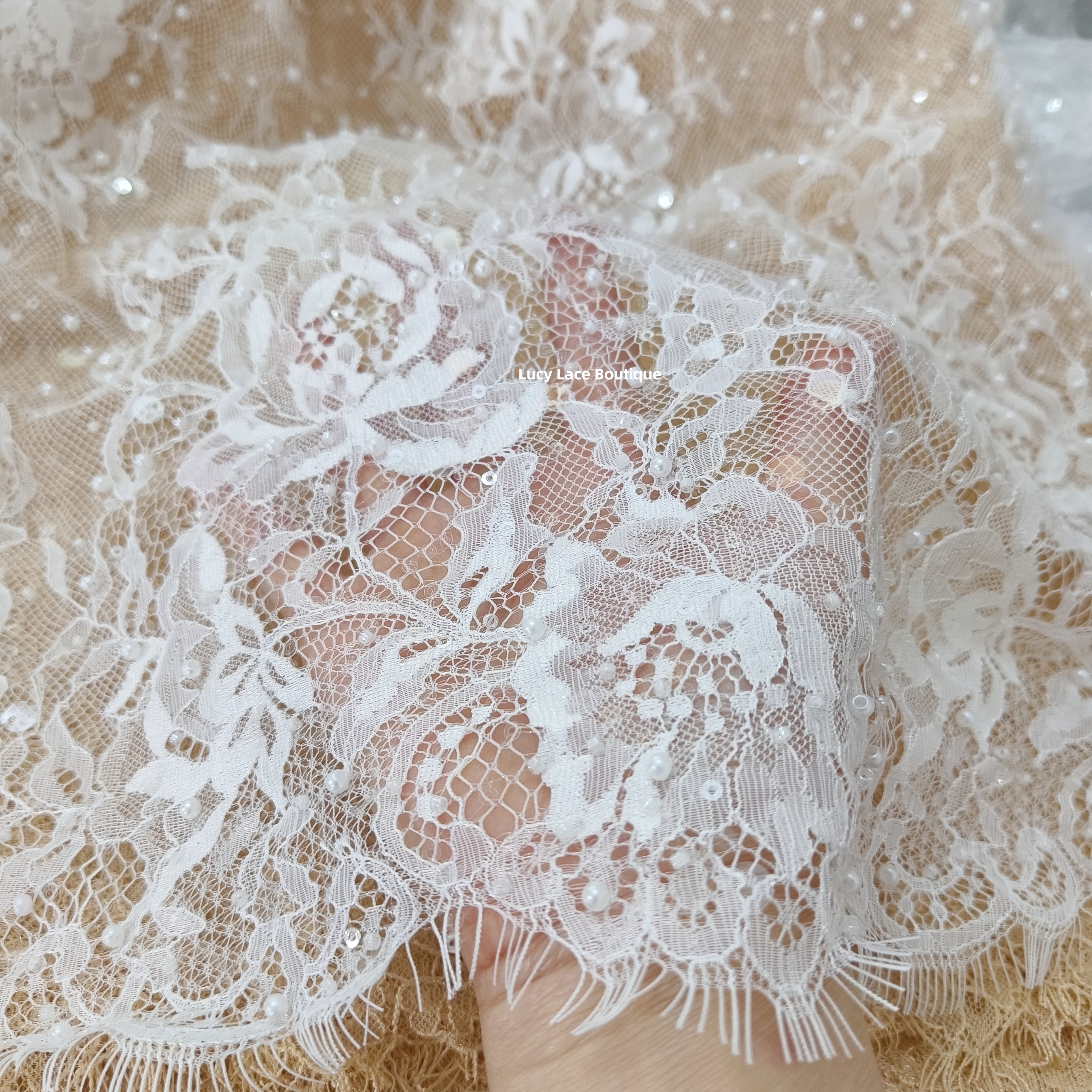 1 Panel 1.5M Wide 3M Long Off  - مراجعة Sequin Fabric Panel وسعره